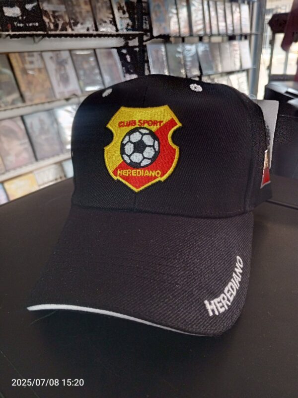 Gorra Herediano